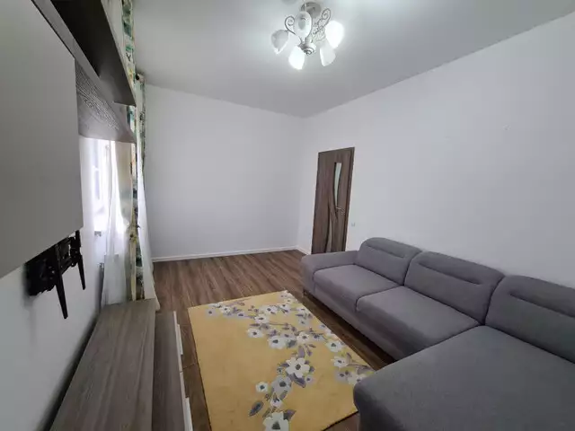 De inchiriat apartament 3 camere zona Tineretului Sibiu