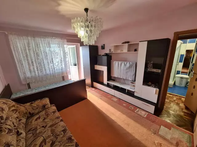 Apartament 2 camere si balcon de vanzare in Sebes Mihail Kogalniceanu