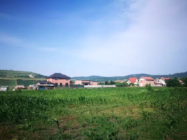 Teren intravilan 421 mp de vanzare Sibiu Gusterita 23 m deschidere