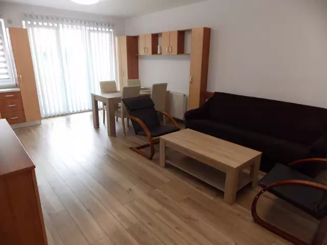Apartament 3 camere si 2 bai de inchiriat in Sibiu zona City Residence