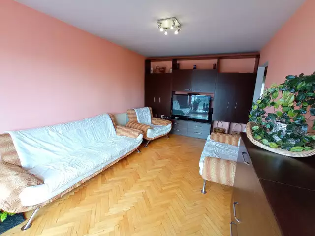 Apartament 3 camere de vanzare 2 bai 2 balcoane mobilat Sibiu Central