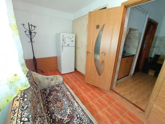 Apartament 2 camere mobilat utilat la casa de vanzare Sibiu Central 