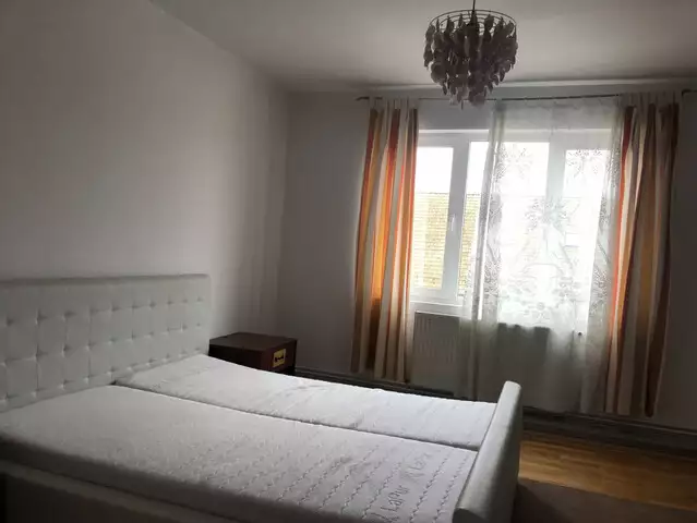 Apartament 2 camere mobilate de inchiriat in Sibiu zona Strand 