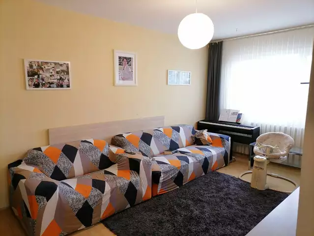 Apartament decomandat 63 mpu balcon de vanzare Sibiu zona Vasile Aaron