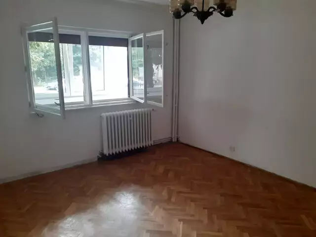 Apartament  3 camere de inchiriat zona B-dul Unirii Fagaras