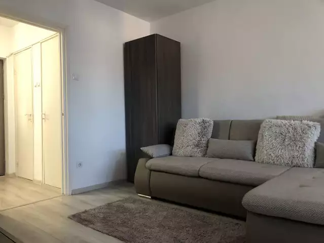 Apartament 2 camere decomandate de vanzare in Sibiu zona Rahovei 