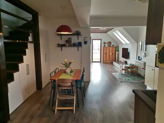 Vanzare apartament 3 camere 110 mp cu terasa si balcon Sibiu