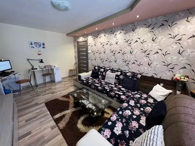 Apartament 3 camere decomandate 68 mp utili 2 bai pivnita Sibiu