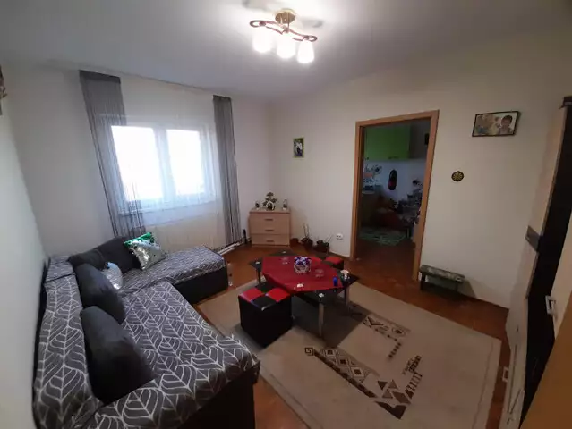 Apartament cu 2 camere Mihai Viteazul Sibiu 43 mp etaj intermediar