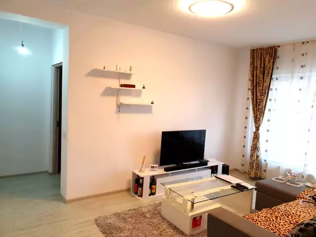 Apartament 3 camere la parter cu parcare de vanzare in Selimbar Sibiu