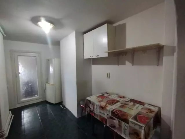 Apartament cu 2 camere decomandate de inchiriat zona Sub Arini Sibiu 