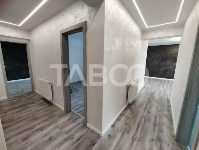 Apartament decomandat generos 3 camere bucatarie inchisa balcon Sibiu