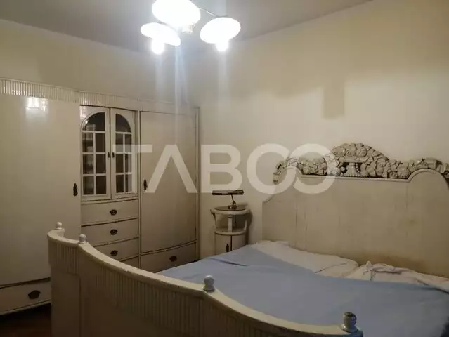 Apartament de inchiriat cu 3 camere etaj intermediar in Strand Sibiu