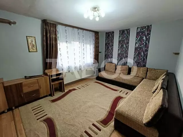 Apartament 2 camere de inchiriat cu balcon zona Turnisor Sibiu