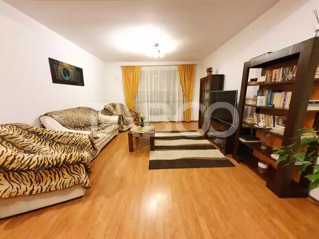 Apartament de vanzare cu 3 camere terasa parcare etaj 1 Selimbar Sibiu
