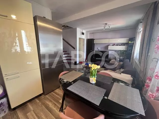 Apartament decomandat mobilat utilat 3 camere balcon 7 mp Vasile Aaron