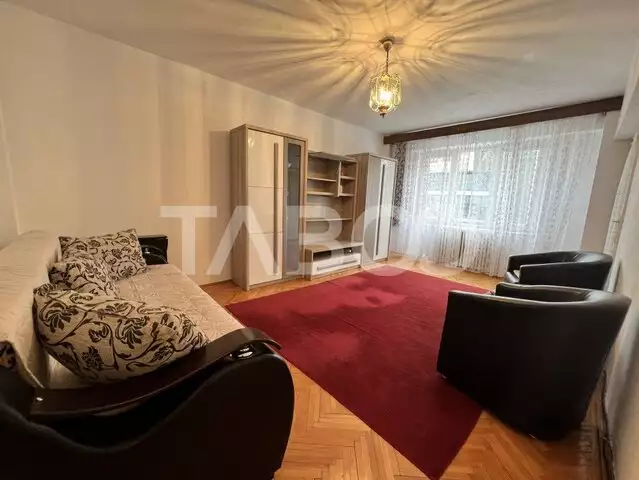 Apartament 2 camere de inchiriat 54 mp zona linistita Mihai Viteazul
