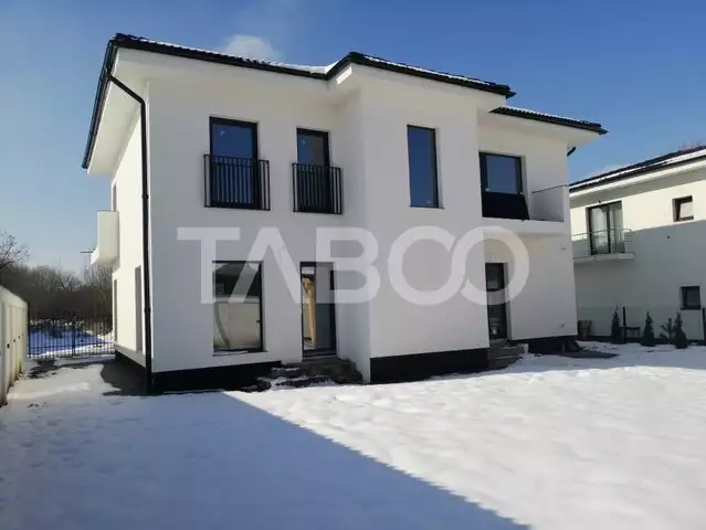 Casa individuala cu 4 camere 160 mpu si teren 424 mp Selimbar Sibiu