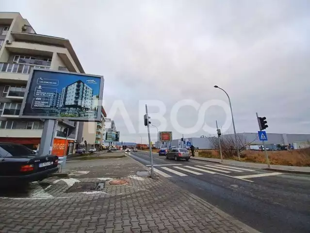Spatiu comercial de vanzare cu 4 locuri de parcare Doamna Stanca Sibiu