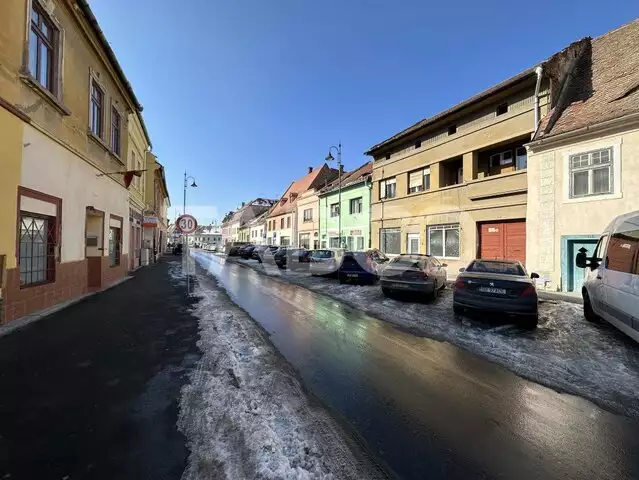 Garsoniera la cheie pretabila regim hotelier Strada 9 mai Sibiu