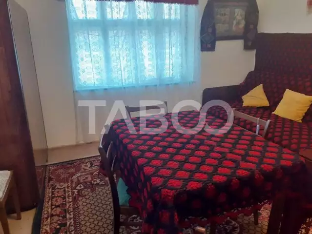 Casa cu 3 camere 130 mp de vanzare in Sona judetul Brasov