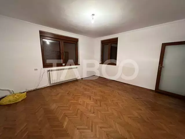 Casa cu etaj zona Doamna Stanca de vanzare in Fagaras judetul Brasov