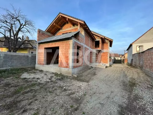 Casa individuala P+M 4 camere 284 mp teren liber Vestem judetul Sibiu