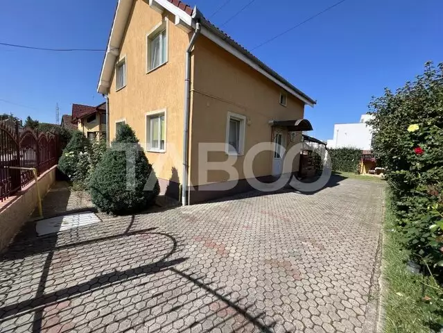De vanzare casa individuala cu 5 camere si pivnita in Turnisor Sibiu