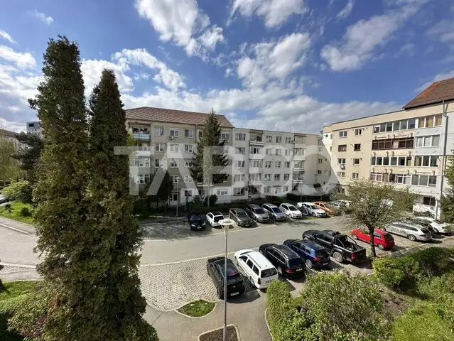 Apartament mobilat utilat 2 camere balcon etaj 2 zona centrala Sibiu