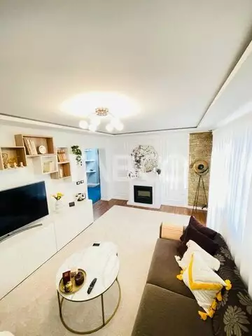 Apartament modern 3 camere decomandate 2 bai si 2 balcoane Tilisca