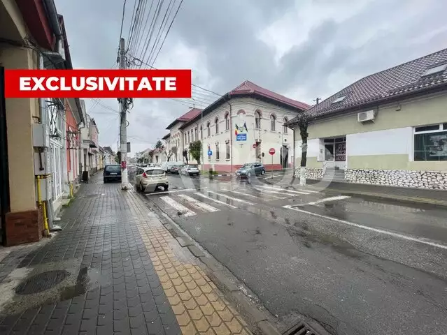 Spatiu comercial de vanzare zona centrala in Fagaras judetul Brasov