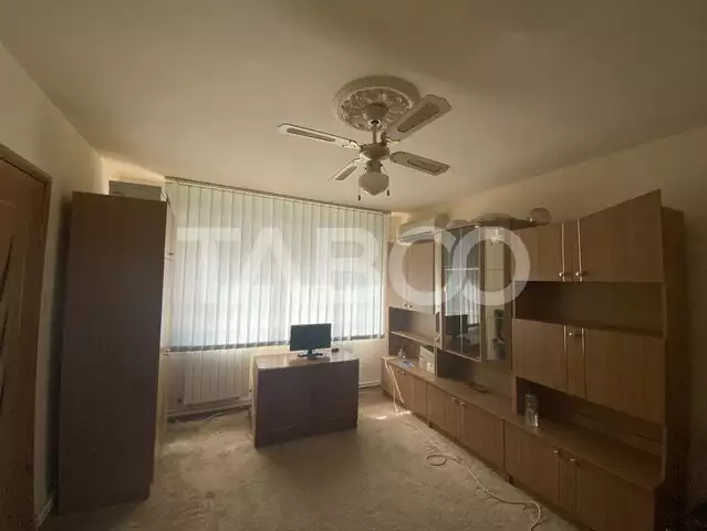 Apartament 2 camere loc parcare zona Cetate Alba Iulia 