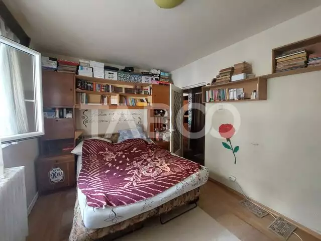 Apartament 2 camere 50 mp utili parter pivnita zona Cetate Alba Iulia