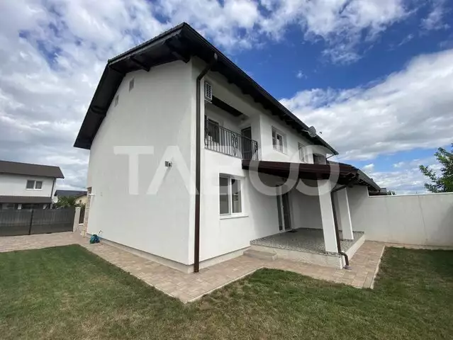 Duplex 4 camere 160 mp zona linistita in Cetate Alba Iulia