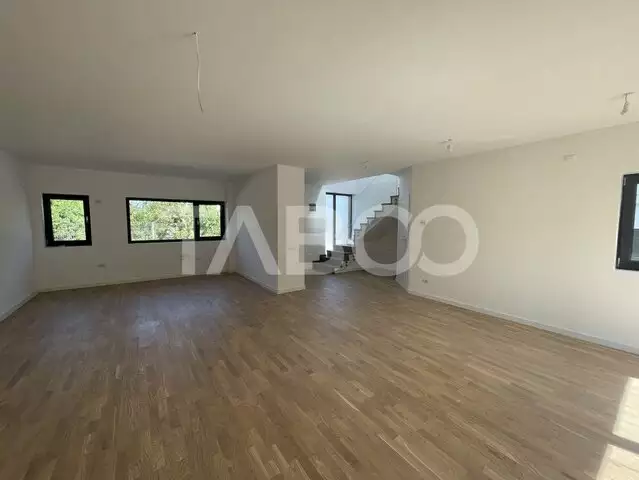 Duplex 4 camere 134 mp strada privata zona Ultracentrala Alba Iulia