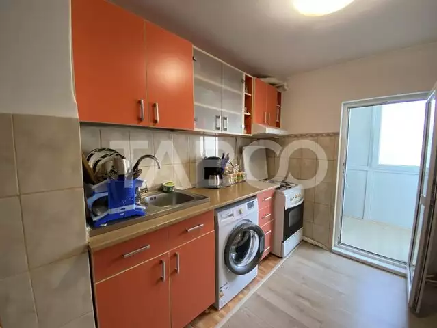 Apartament 2 camere 49 mp, loc de parcare zona Cetate Alba Iulia 