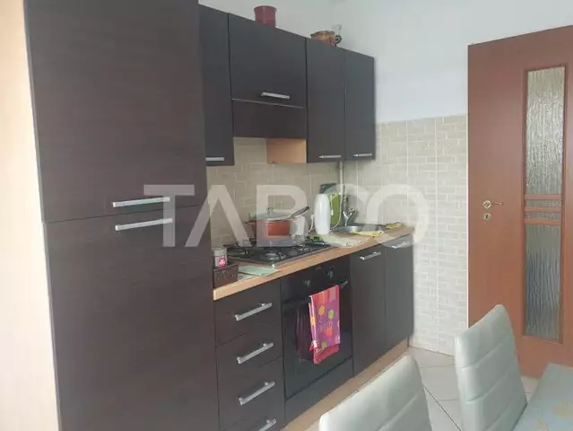 Apartament mobilat utilat 2 camere mansarda pod zona Centru Alba-Iulia