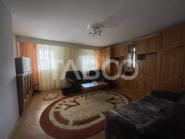 Apartament 3 camere 71 mp utili mobilat balcon boxa Cetate Alba Iulia