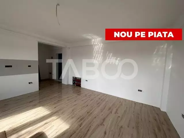 Apartament 2 camere 51 mp utili bloc nou balcon si loc de parcare