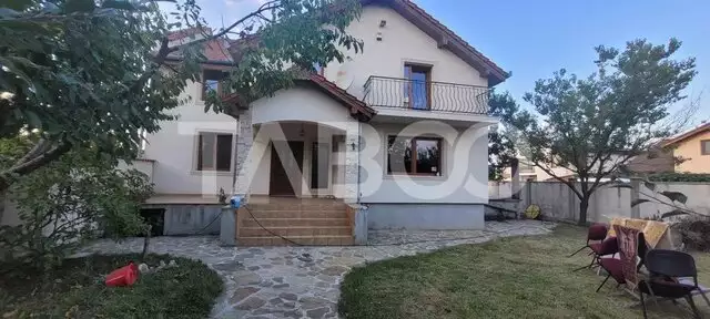 Casa de inchiriat cu garaj 120 mp zona Micesti Alba-Iulia