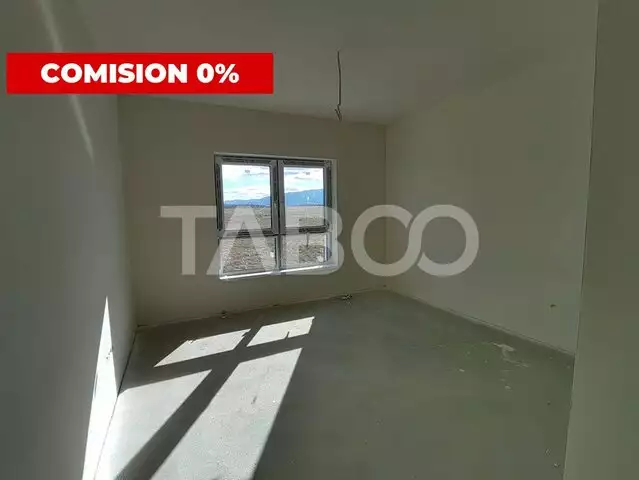 Comision 0%! Apartament cu 3 camere decomandate balcon si loc parcare 