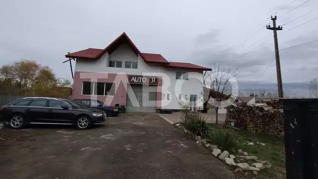 Afacere si locuinta cu teren de 1450 mp de vanzare in Rausor