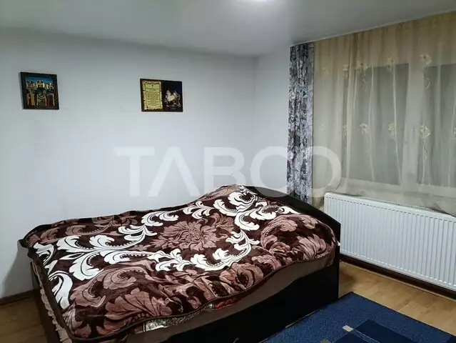 Casa de vanzare 2 camere 53mp utili mobilata utilata curte Șard - Alba