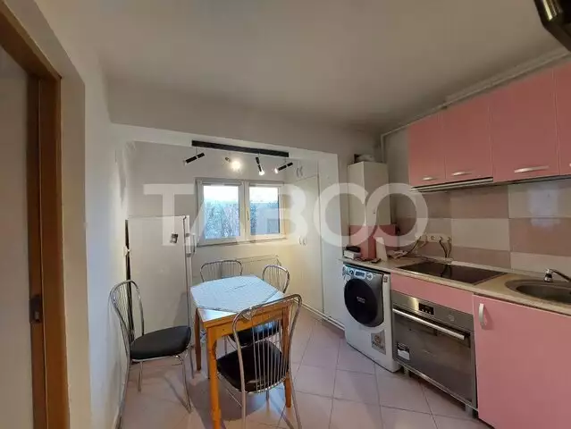 Apartament decomandat 2 camere 40 mpu mobilat utilat Cetate Alba Iulia