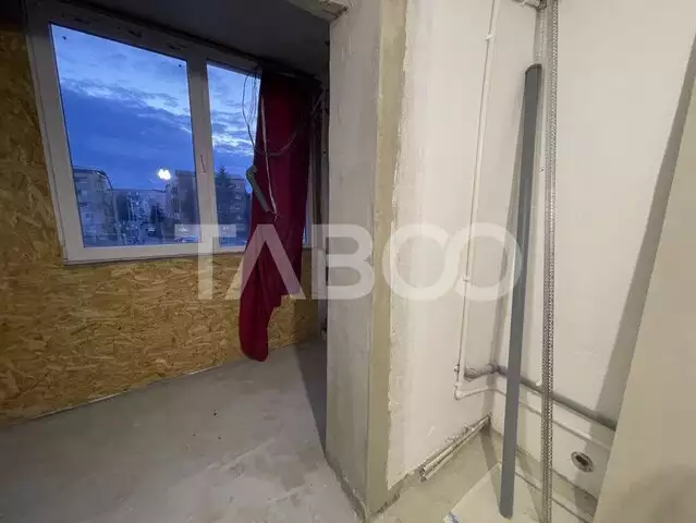 Apartament 2 camere 50 mp etaj intermediar zona Cetate Alba Iulia