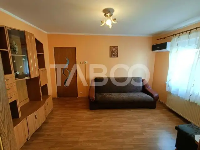 Apartament calduros de inchiriat 2 camere in Sibiu zona Vasile Aaron