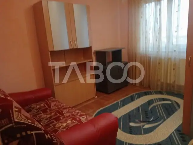 Apartament 2 camere 48 mp utili balcon lift zona Cetate Alba Iulia