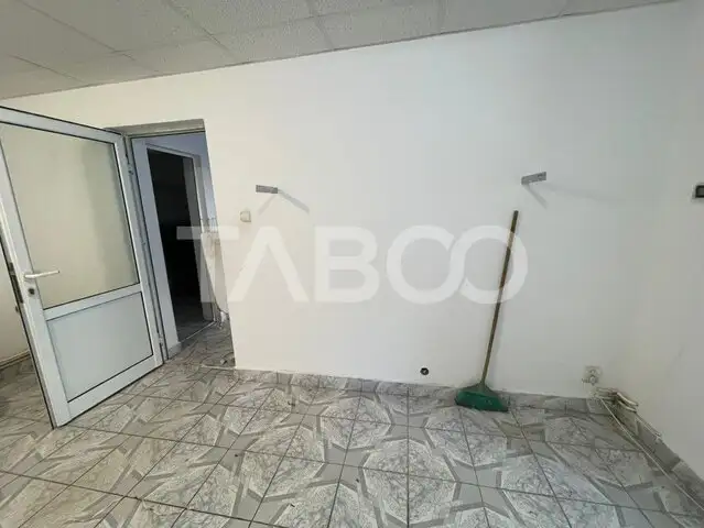 Spatiu Comercial de inchiriat 80 mp zona Cetate Alba Iulia