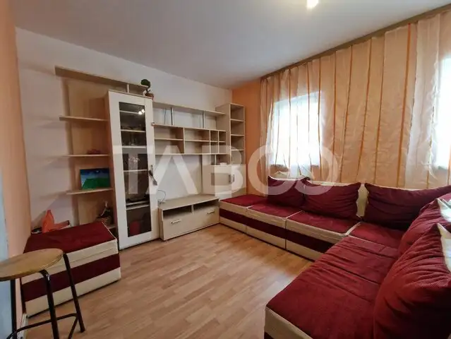 Apartament la mansarda 3 camere 66 mp Vasile Aaron