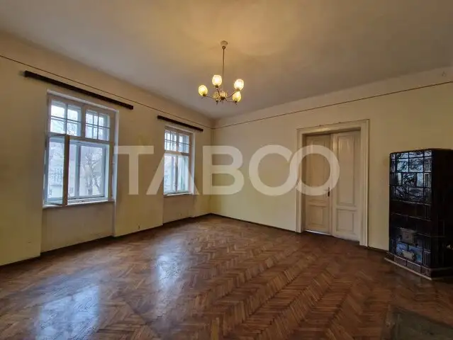 Apartament la casa 2 camere in Centrul Istoric al Sibiului